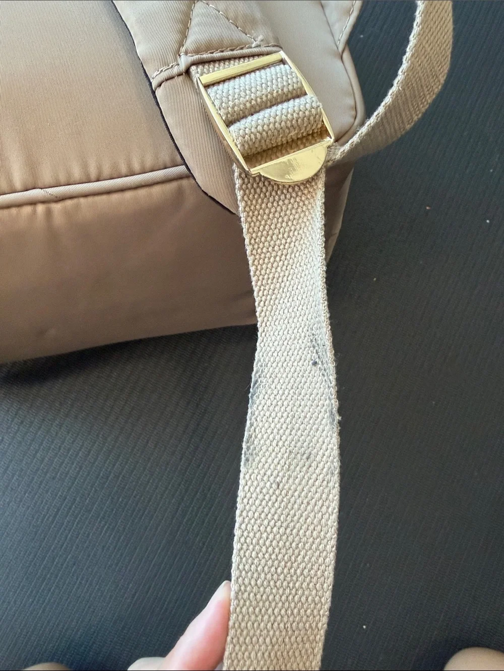 Sarah Wells norah pump bag latte